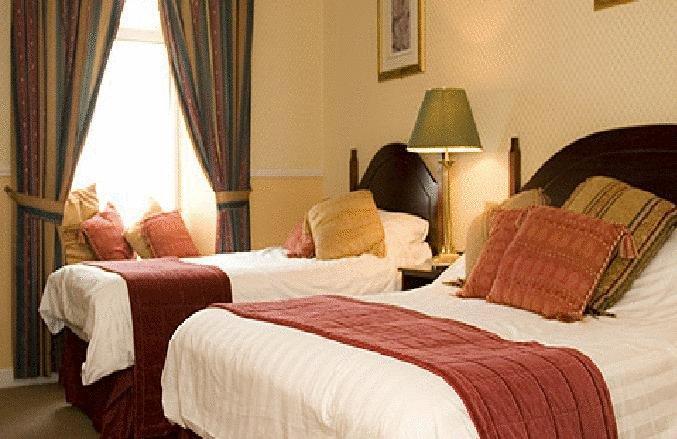 Logues Liscannor Hotel Quarto foto